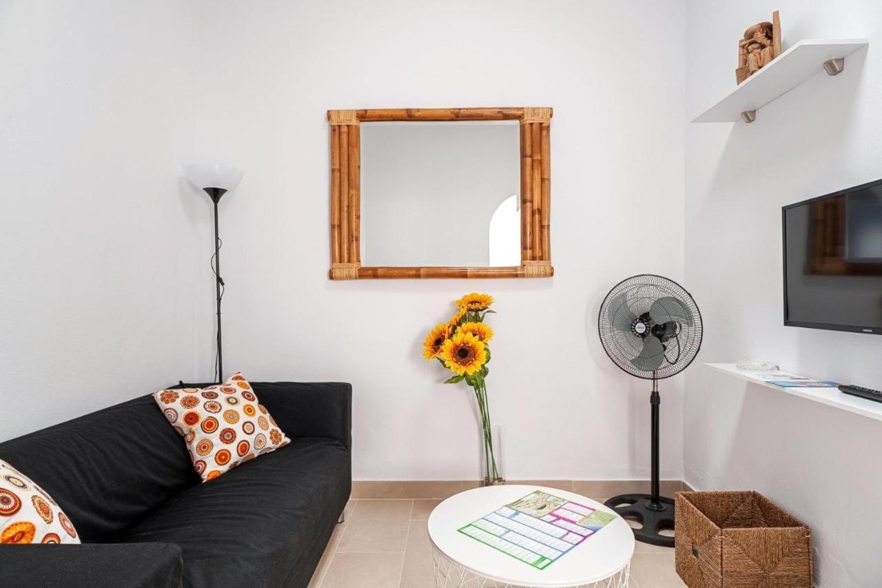 Casa Carmen - Centrico Apartamento Con Terraza Privada เวเฮร์ เด ลา ฟรอนเตรา ภายนอก รูปภาพ